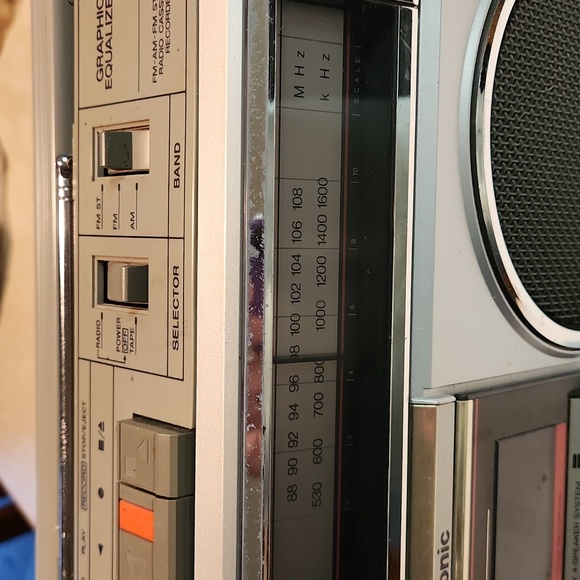 Vintage early '80's Panasonic Model RX-4975 Boombox w/ orig instructions - Picture 16 of 16